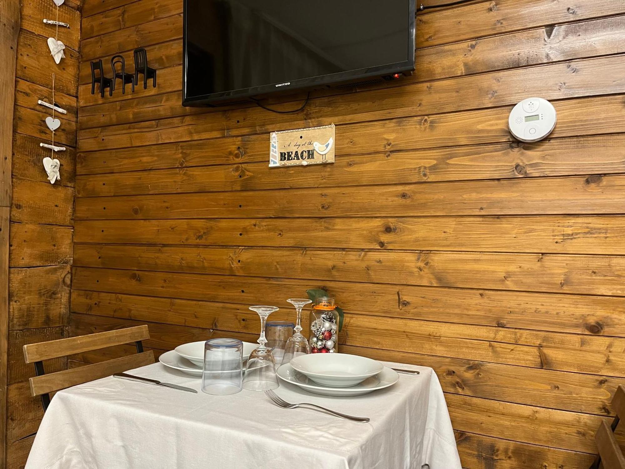 Lo Chalet Del Relax การ์รารา ภายนอก รูปภาพ